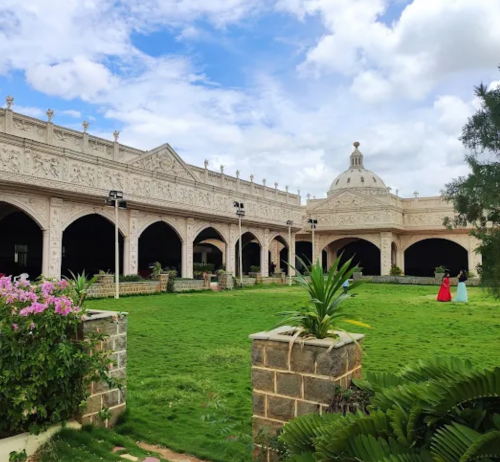 RS Gardens